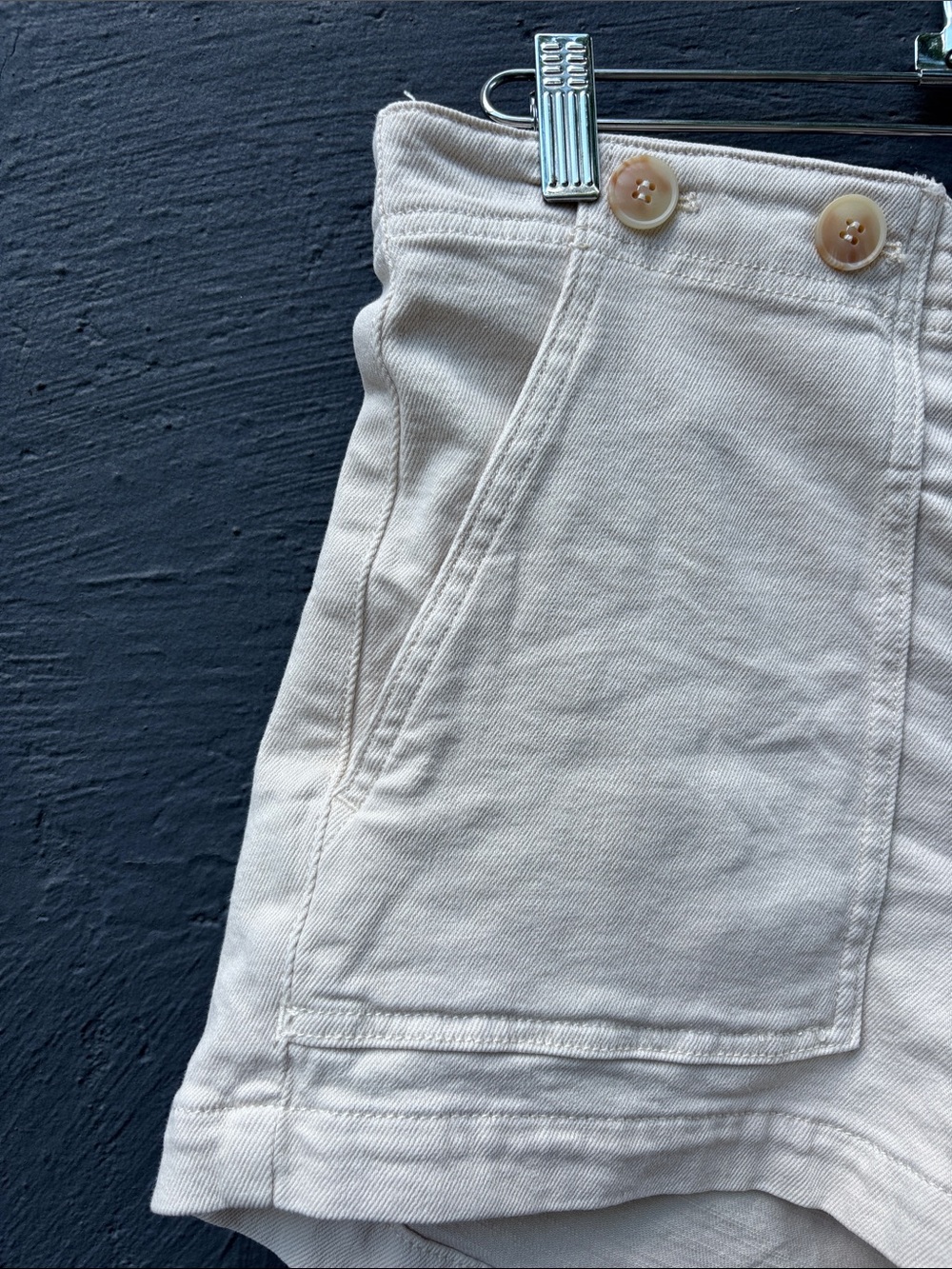 Anthropologie Pilcro The Kit Regenerative Cotton Shorts
Size 28 - Picture 9 of 17